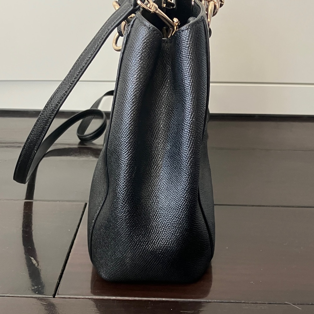 COACH Minetta Cross Body Bag with Gold Hardware in Black NEVER USED - Picture 3 of 8